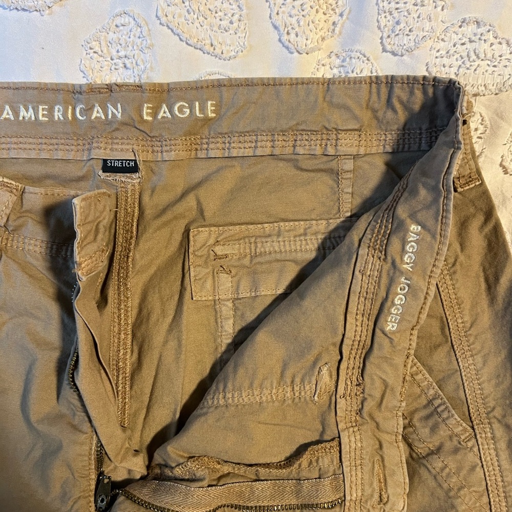American Eagle Outfitters brown Wide Leg Cargo Pants baggy - Picture 2 of 3